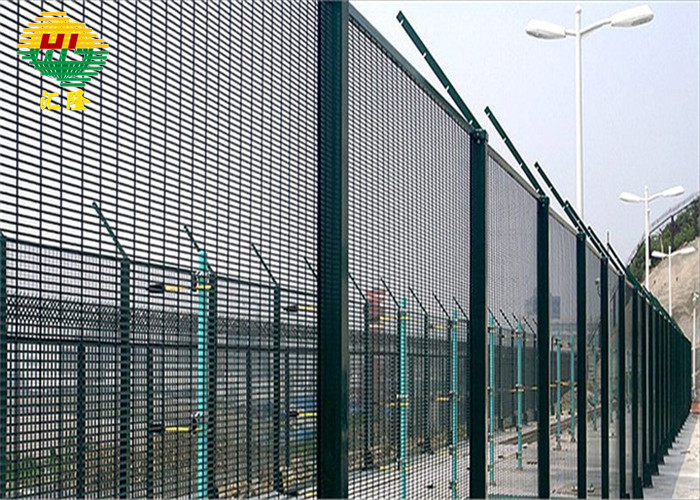 2.9m Length 358 Security Mesh Panels Black Powder Coated 2.1m Height Non Rusting