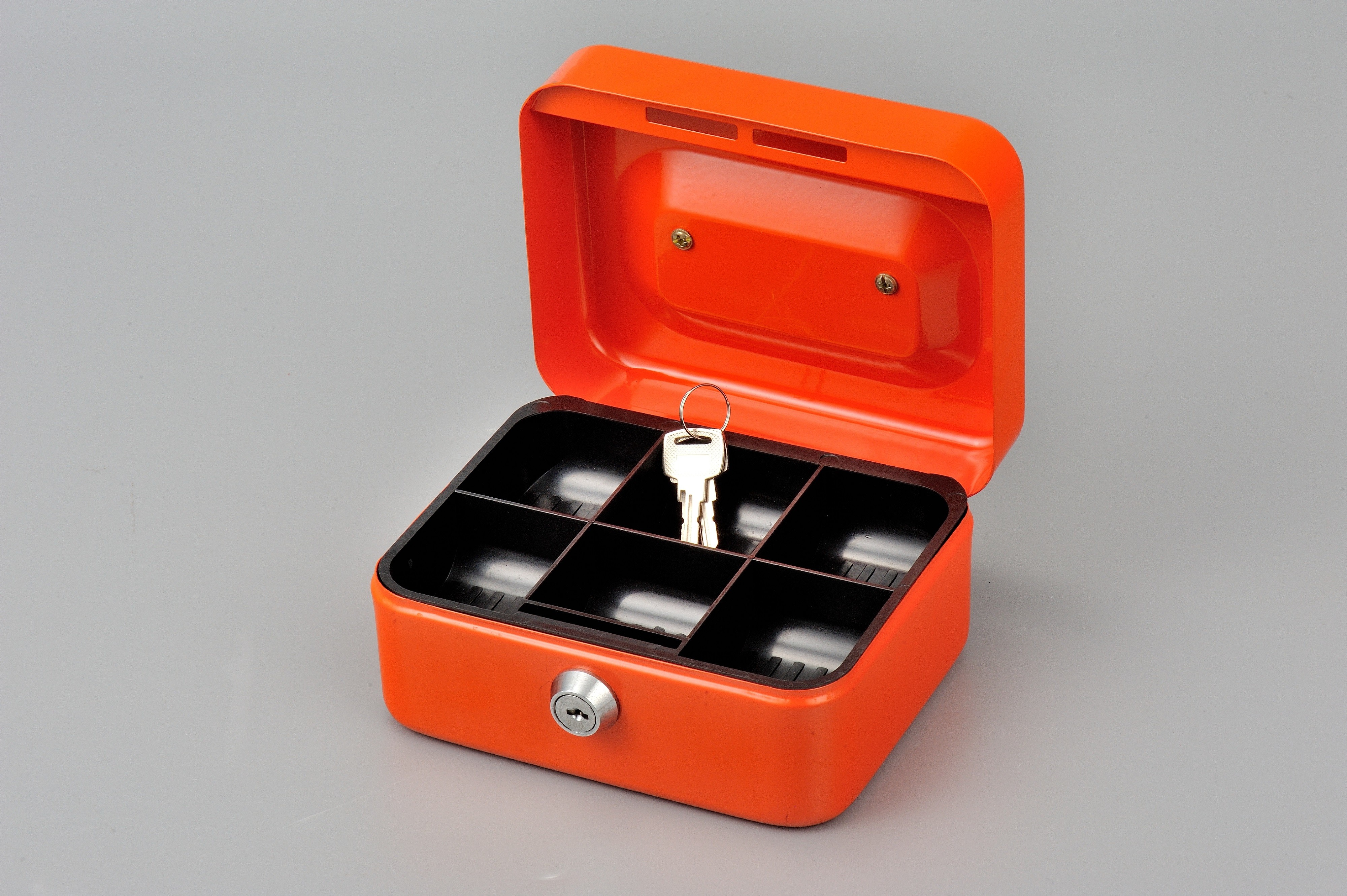 Chrome Plated Lightweight Metal Cash Box With Lock Coin Storage Safes