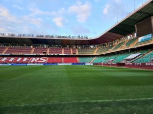 Wholesale P6 P8 P10 Rental LED Indoor Outdoor Football Stadium LED Screen 1920Hz Refresh Rate from china suppliers